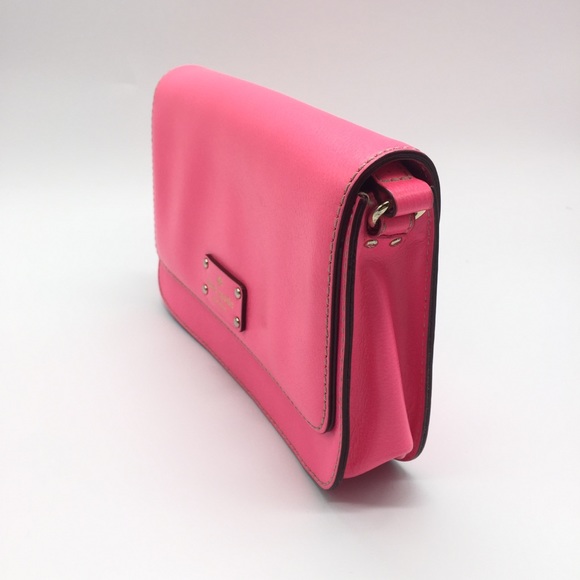 Kate Spade Wellesley Fynn Crossbody Bag - Picture 2 of 12